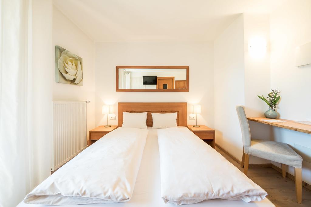 Boutique Hotel Zum Rosenbaum Nals Zewnętrze zdjęcie